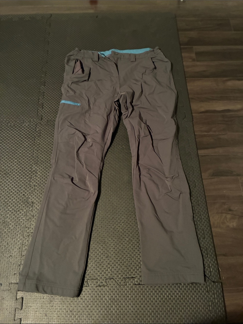 Women’s Gray Outdoor Performance Pants